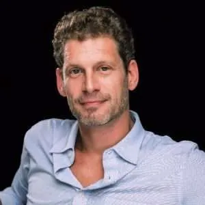 Julien Elis, association executive and association volunteer from France